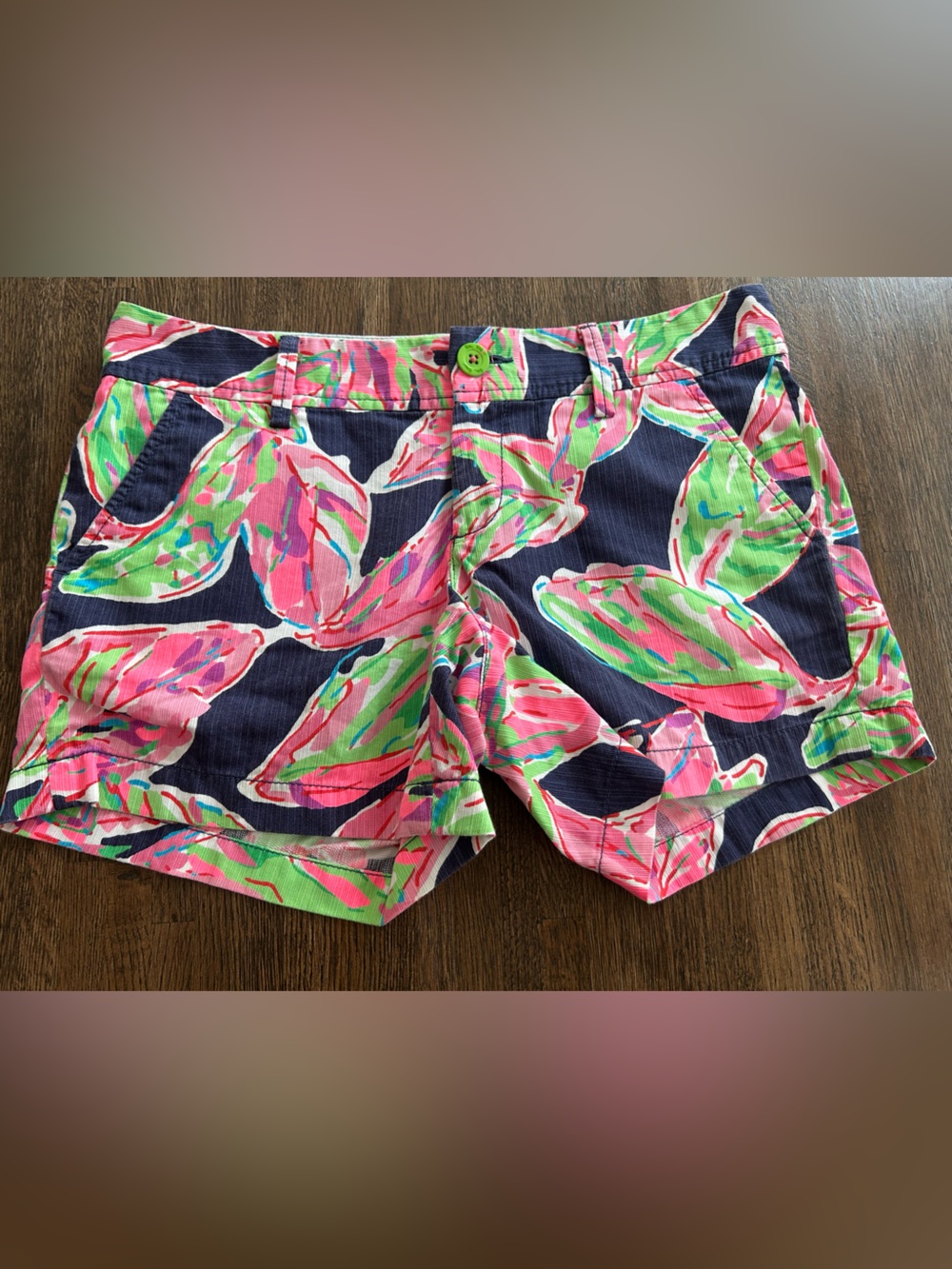 Lilly Pulitzer Callahan Shorts - Size 4 Classic Tropical Summer